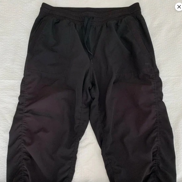 RBX Lumen Lightweight Capri Pant. Size L. Black - Picture 1 of 4